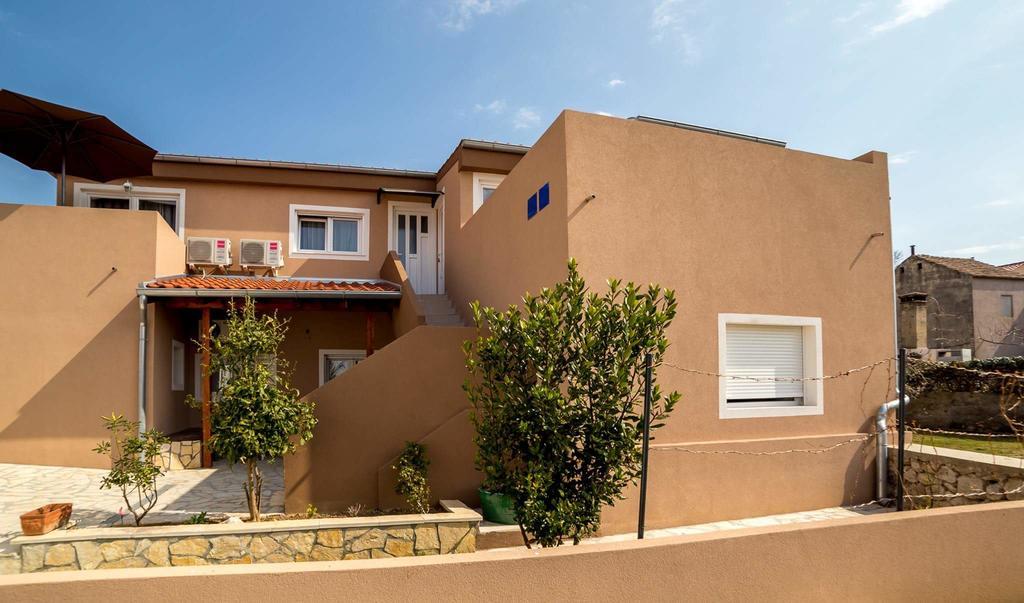 Apartments Zara Petrcane Exterior foto